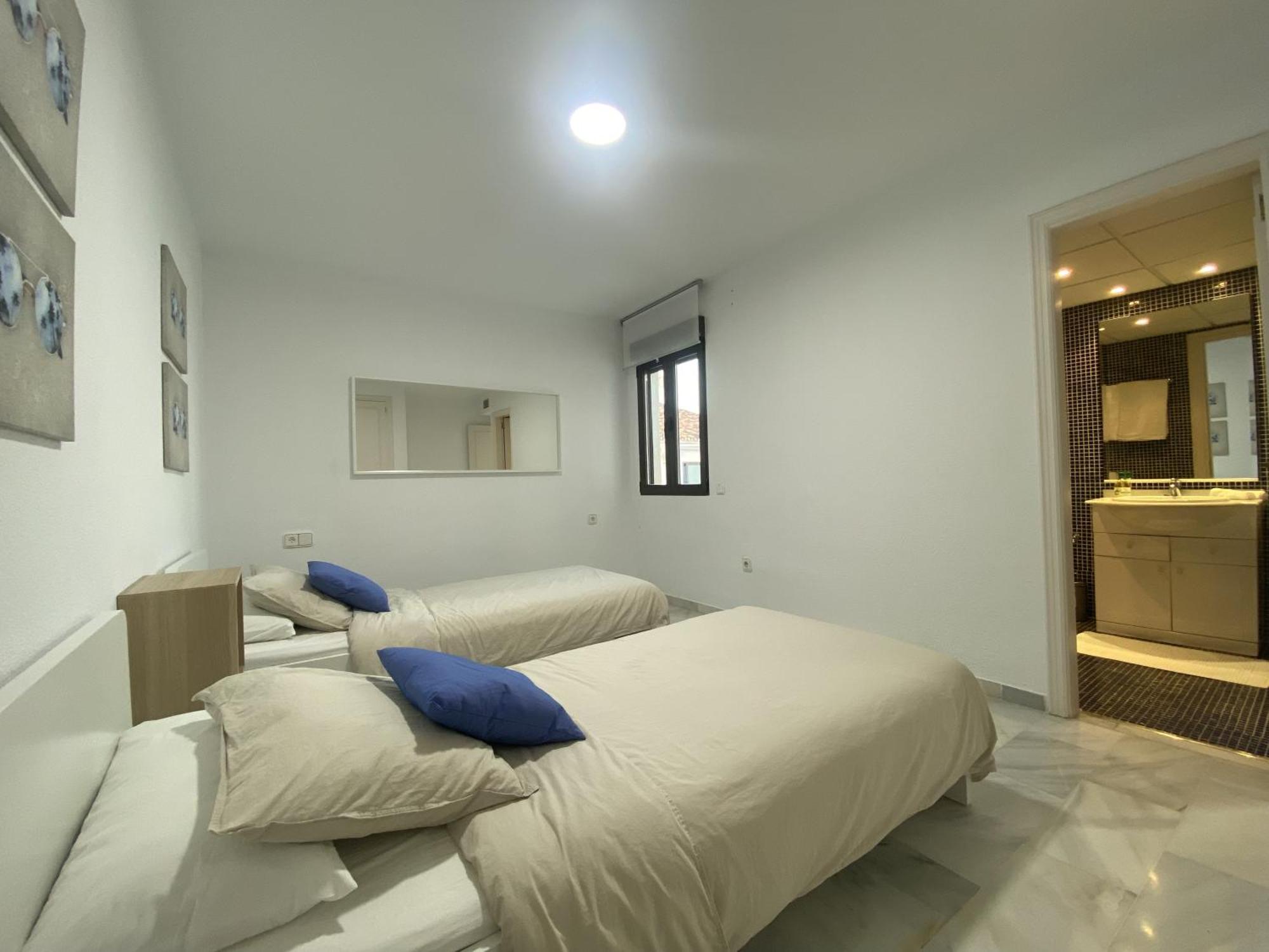 Beach & Puerto Banus Marbella Penthouse Bagian luar foto